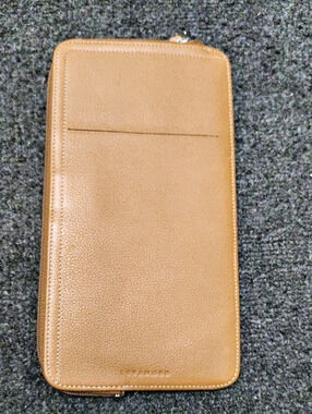 Levenger Leather Zip-Around Wallet